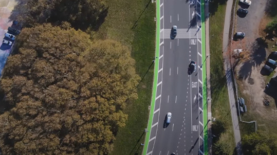 green bike lane markings